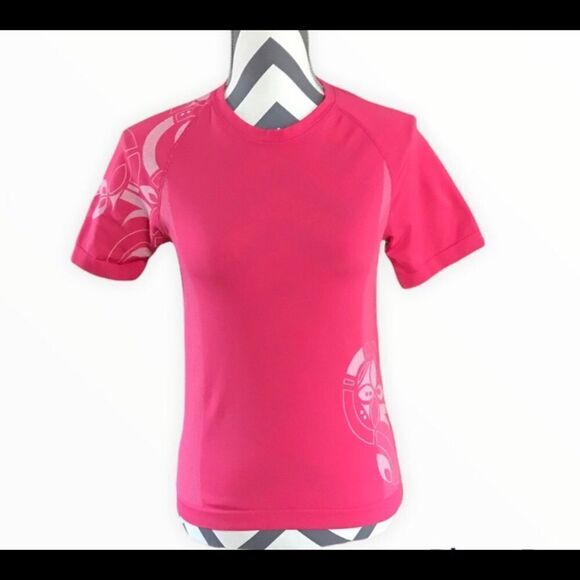 Small Pink Short Sleeve Biking Shirt Excellent Condition - Picture 2 of 4